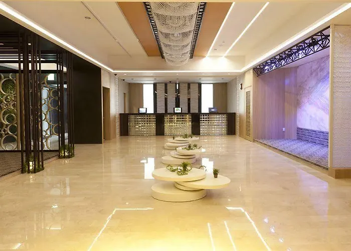 Centro Hotel 2*